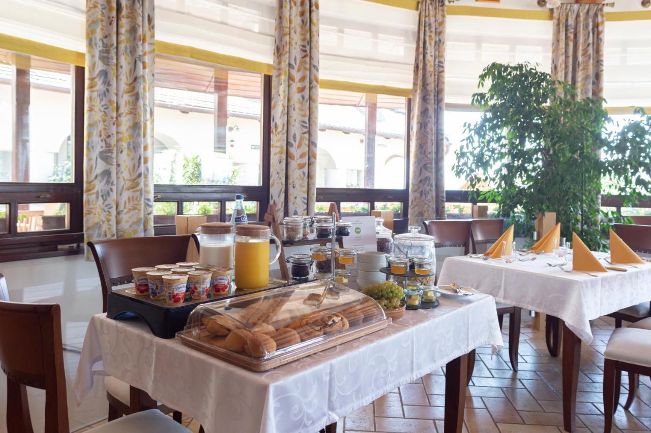 Fiastyuk Udvarhaz Bed and Breakfast Csor Εξωτερικό φωτογραφία